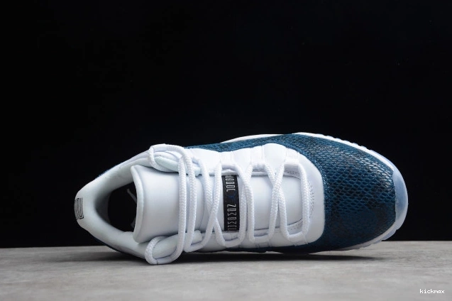 Rep MAX Low CD6846-102 Air 11 Navy Blue Jordan Snakeskin 0711